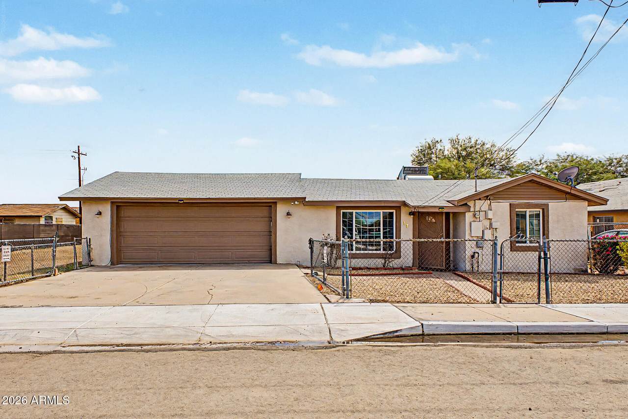 17 Whyman Avenue - Photo 1