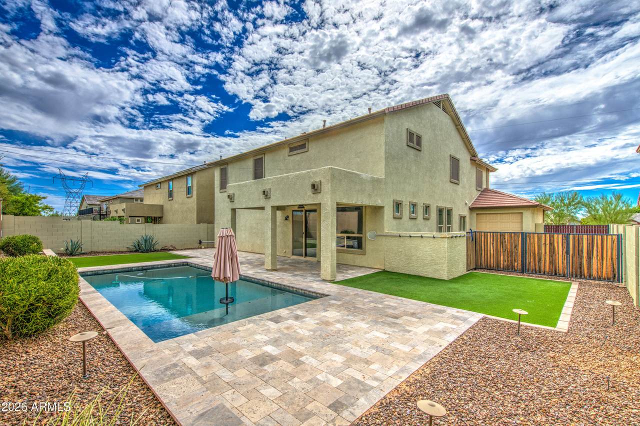 4839 Adelle - Photo 1