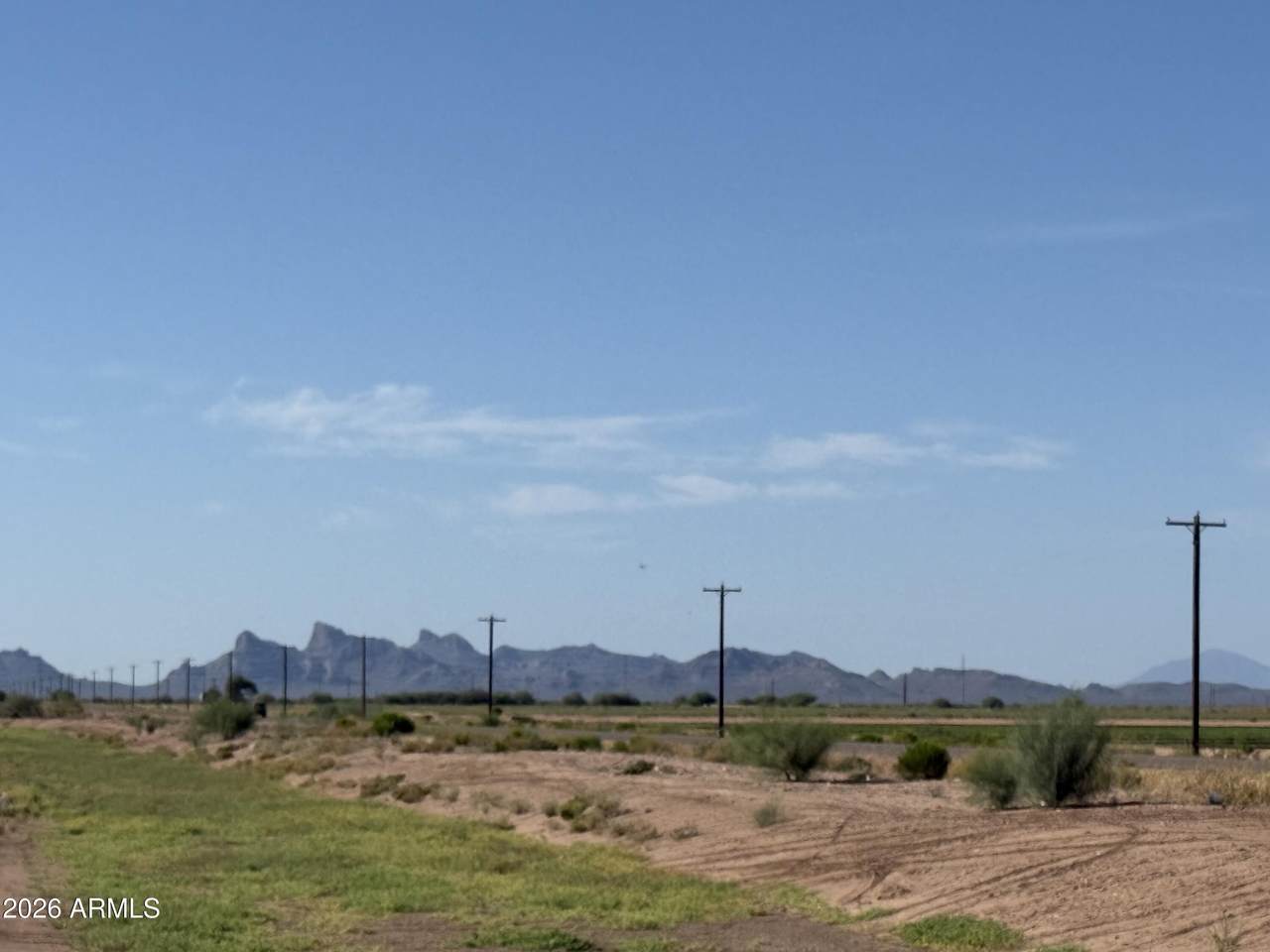 https://bt-photos.global.ssl.fastly.net/armls/1280_boomver_1_7081667-2.jpg