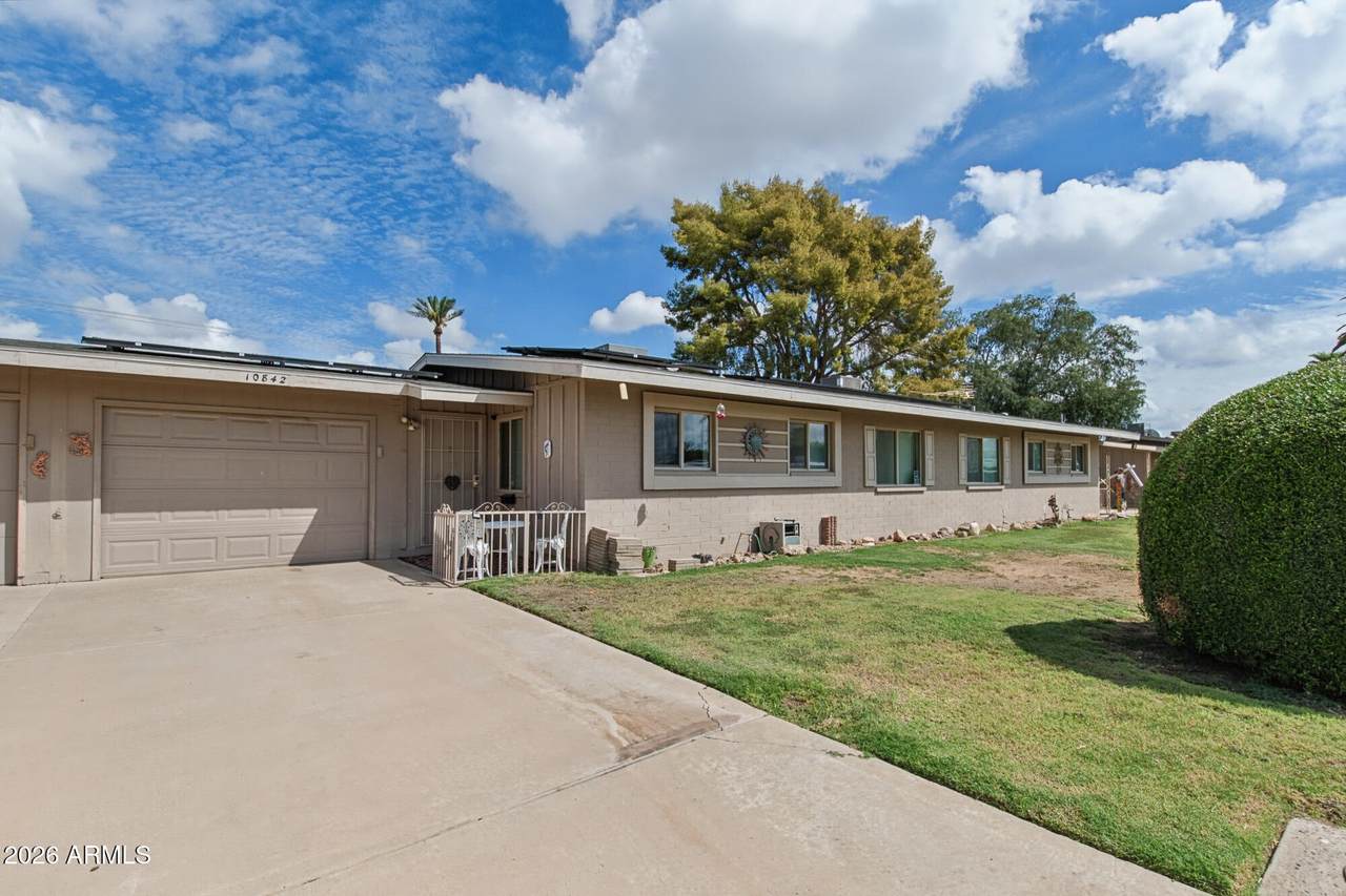 10842 Abbott Avenue - Photo 1