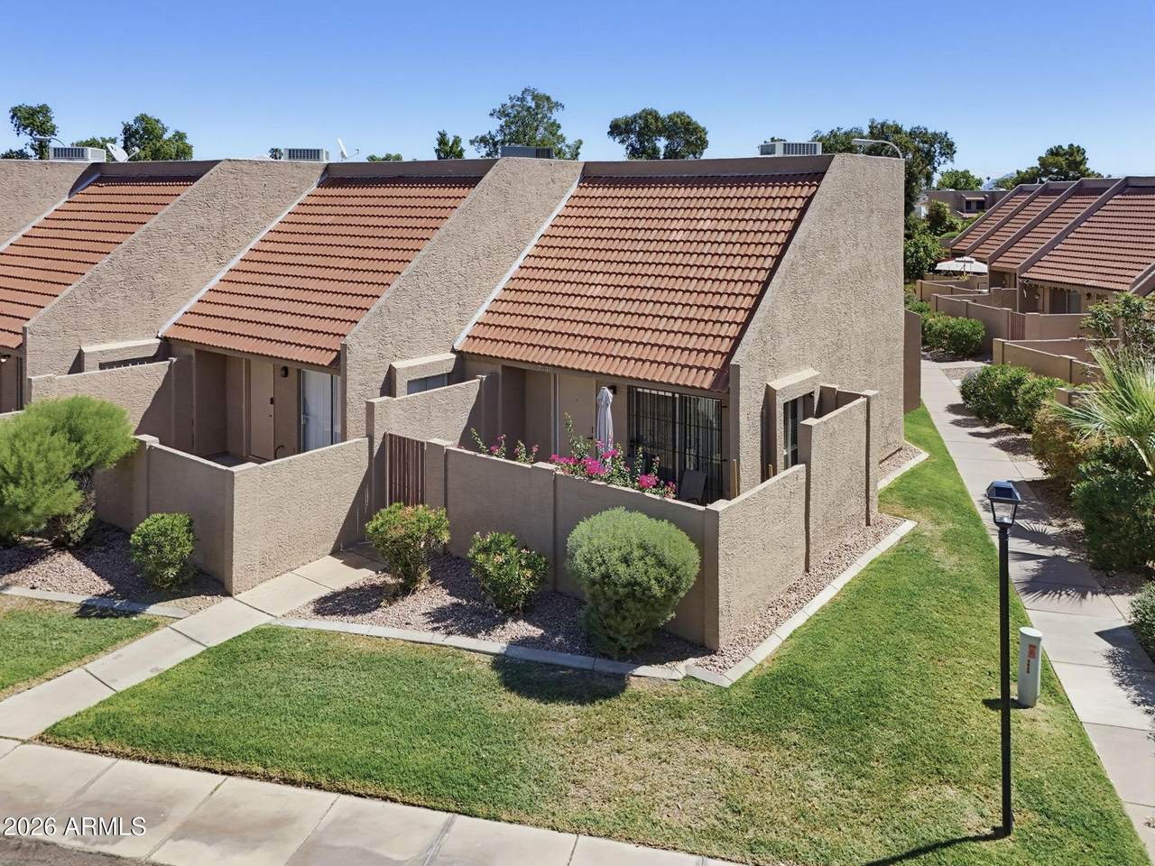 7430 44TH Avenue - Photo 1
