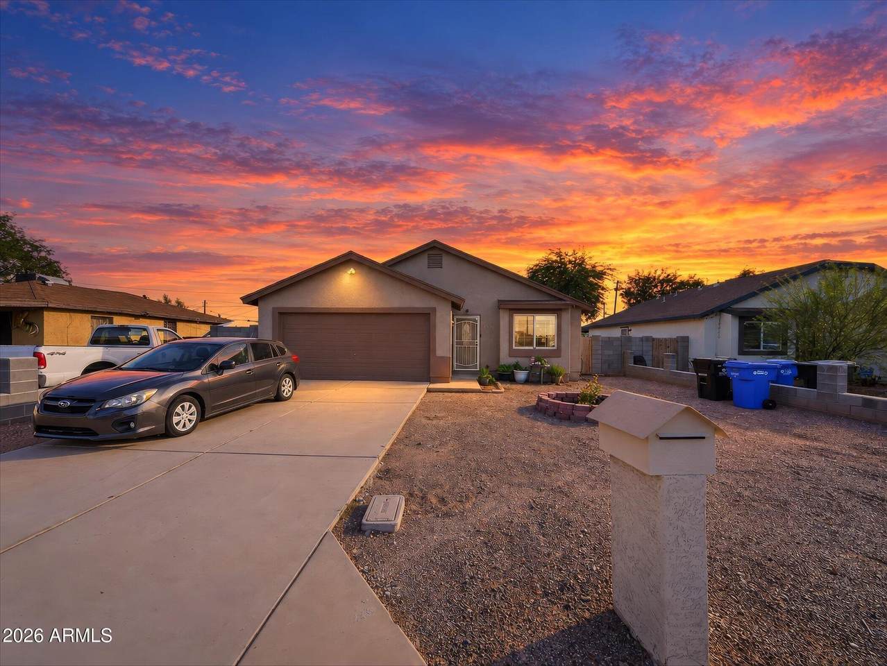 1725 Pueblo Avenue - Photo 1