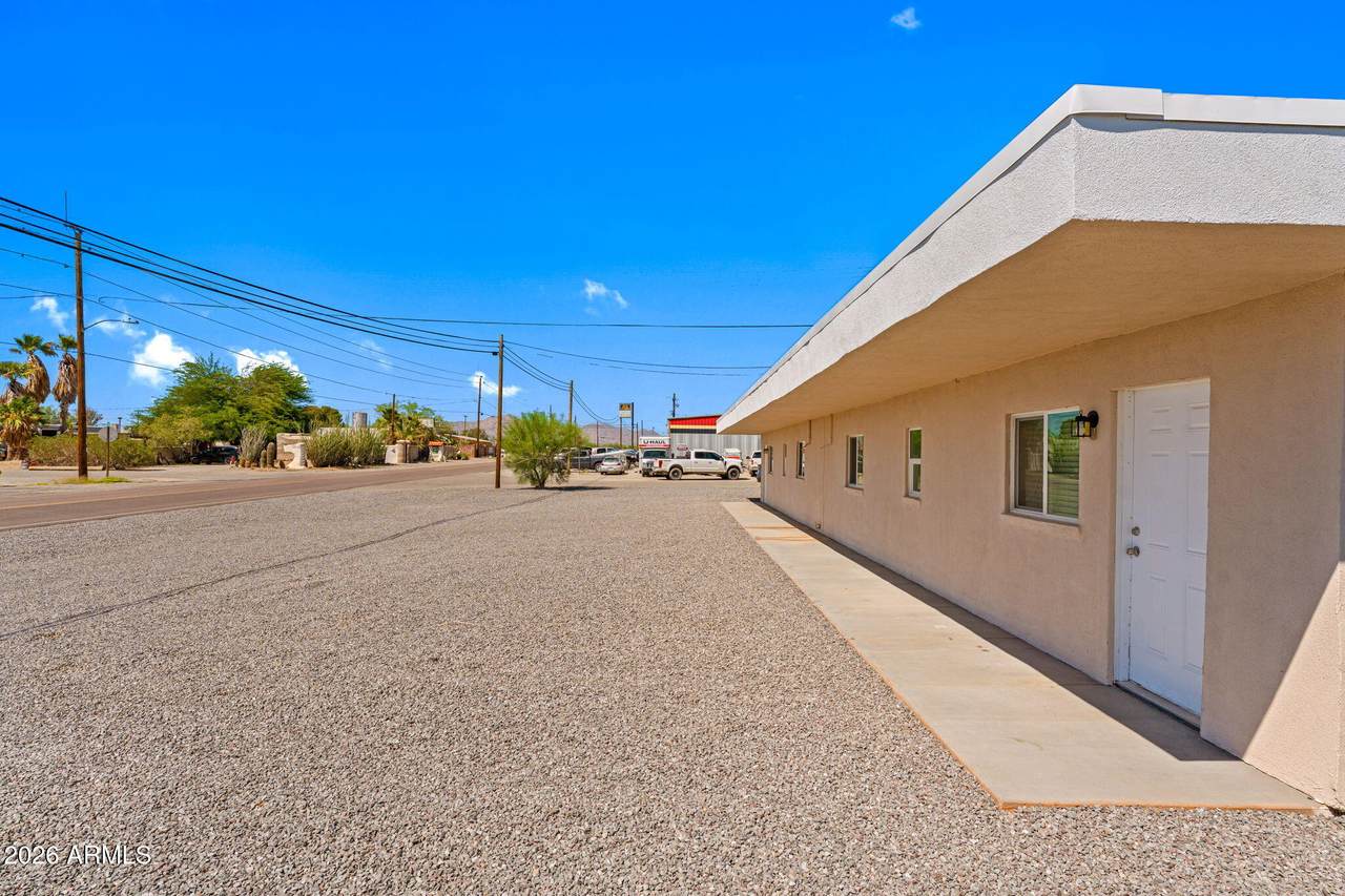 66950 Avenue C - Photo 1