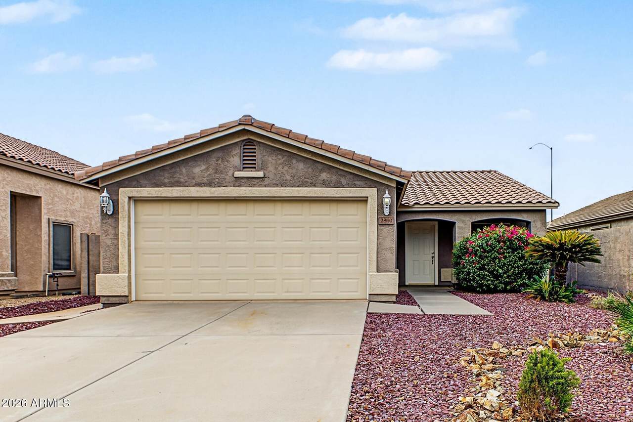 2840 Abbey - Photo 1