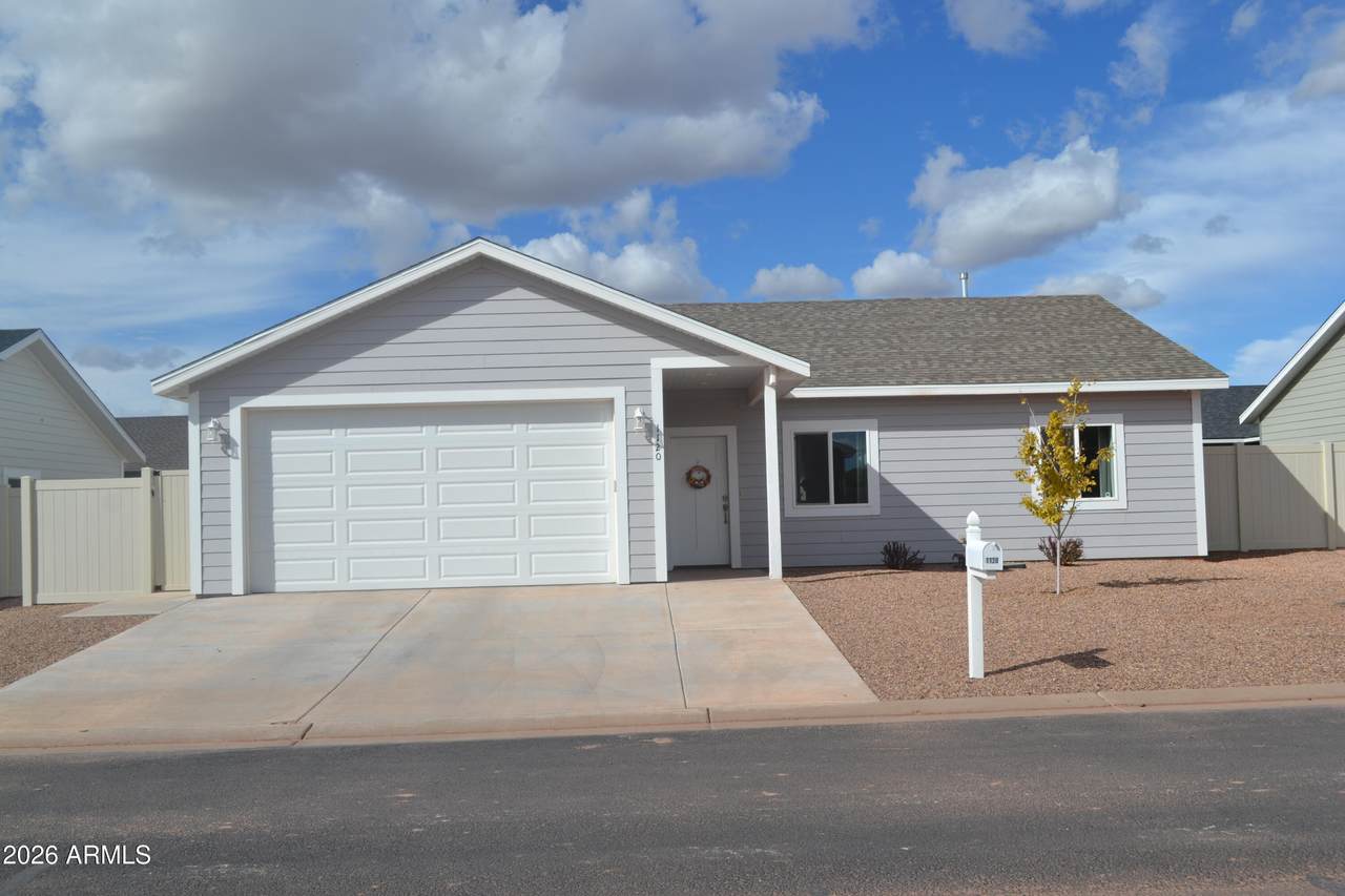 1120 Adams Street - Photo 1