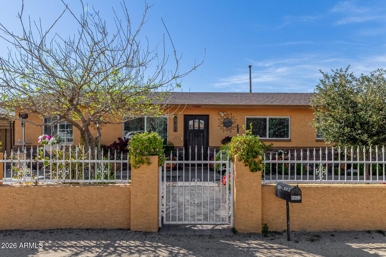 14502 1ST Avenue - Photo 1