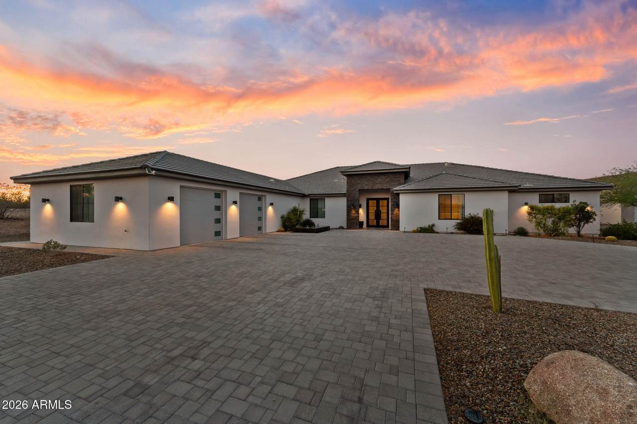 2500 Lupine Lane - Photo 1