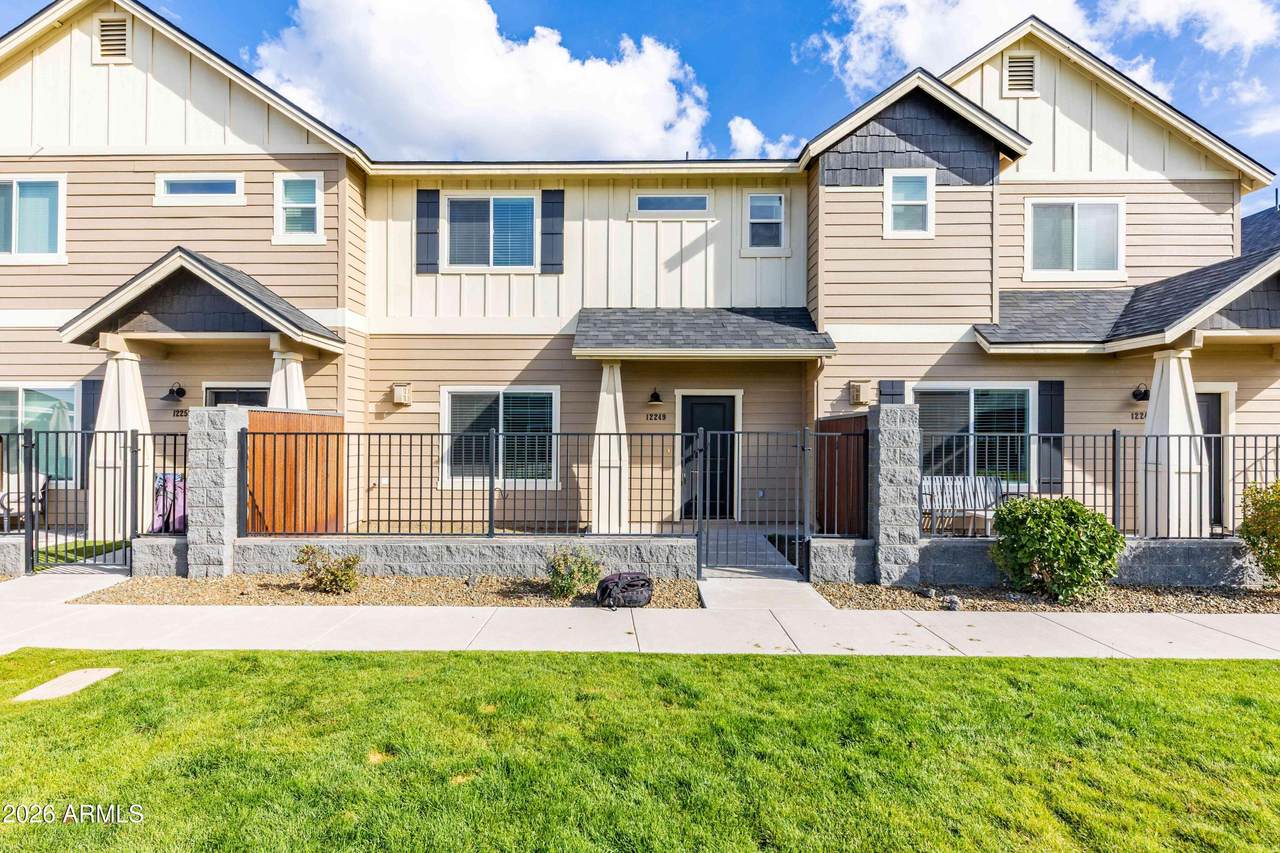 12249 Curtis Court - Photo 1