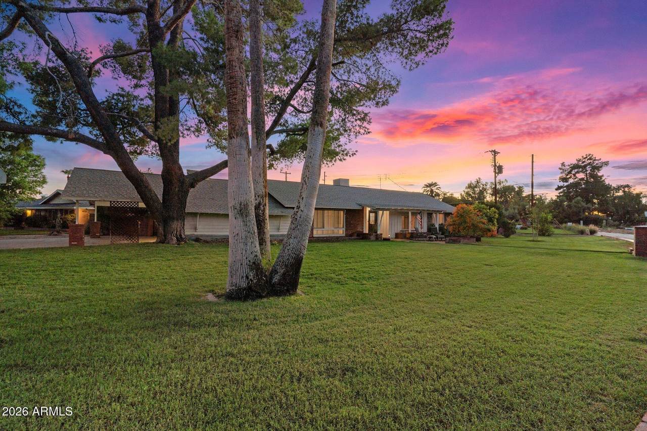 1401 Frier Drive - Photo 1