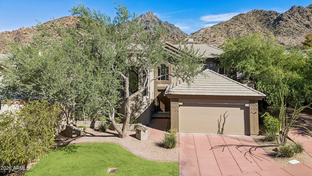 3018 Sierra Vista Drive - Photo 1