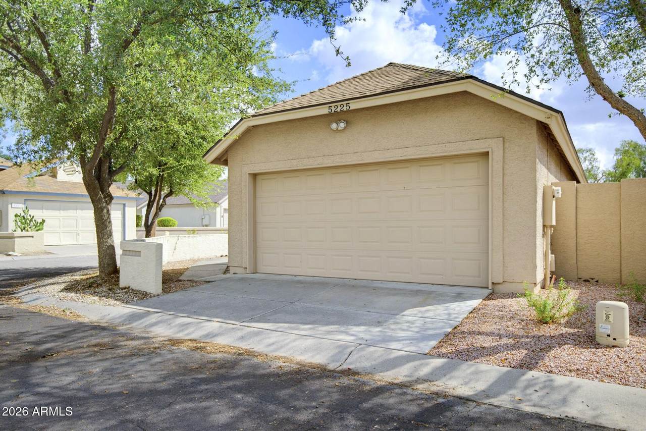 5225 Boston Way - Photo 1