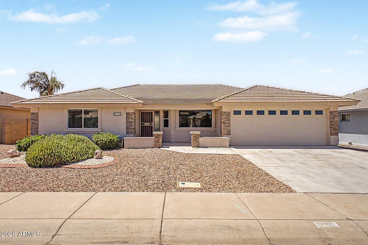 11247 Medina Avenue - Photo 1