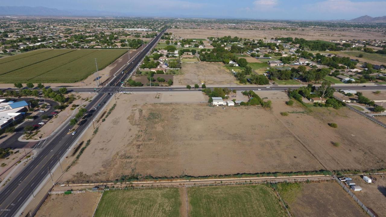 15915 Queen Creek Road - Photo 1