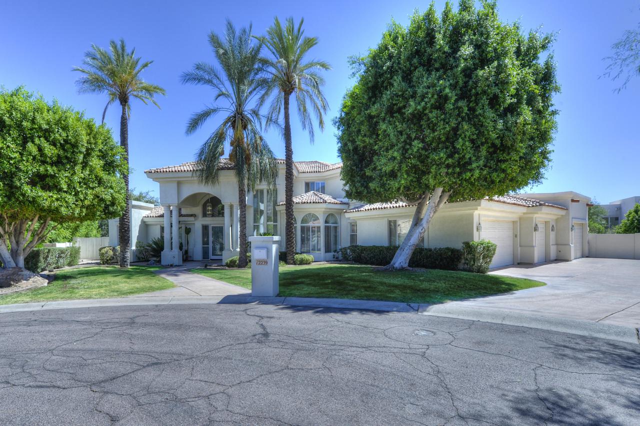 12239 Yaki Court - Photo 1
