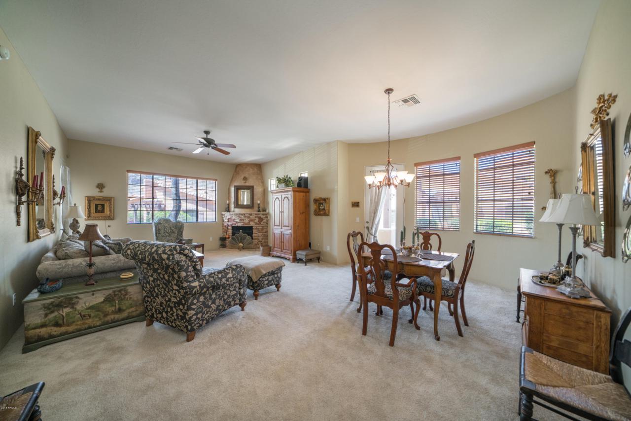 5370 Desert Dawn Drive - Photo 1