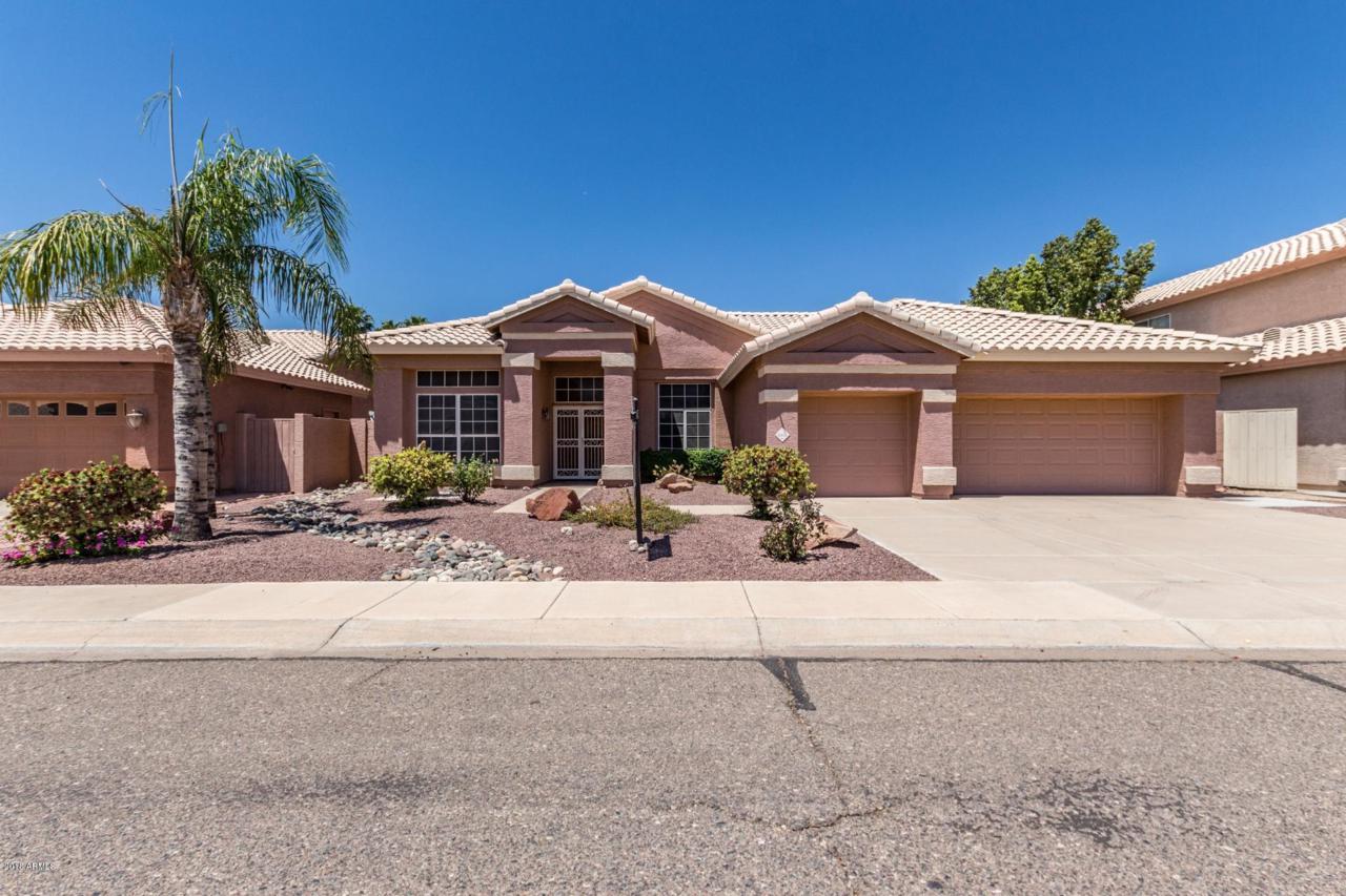 6112 Louise Drive - Photo 1