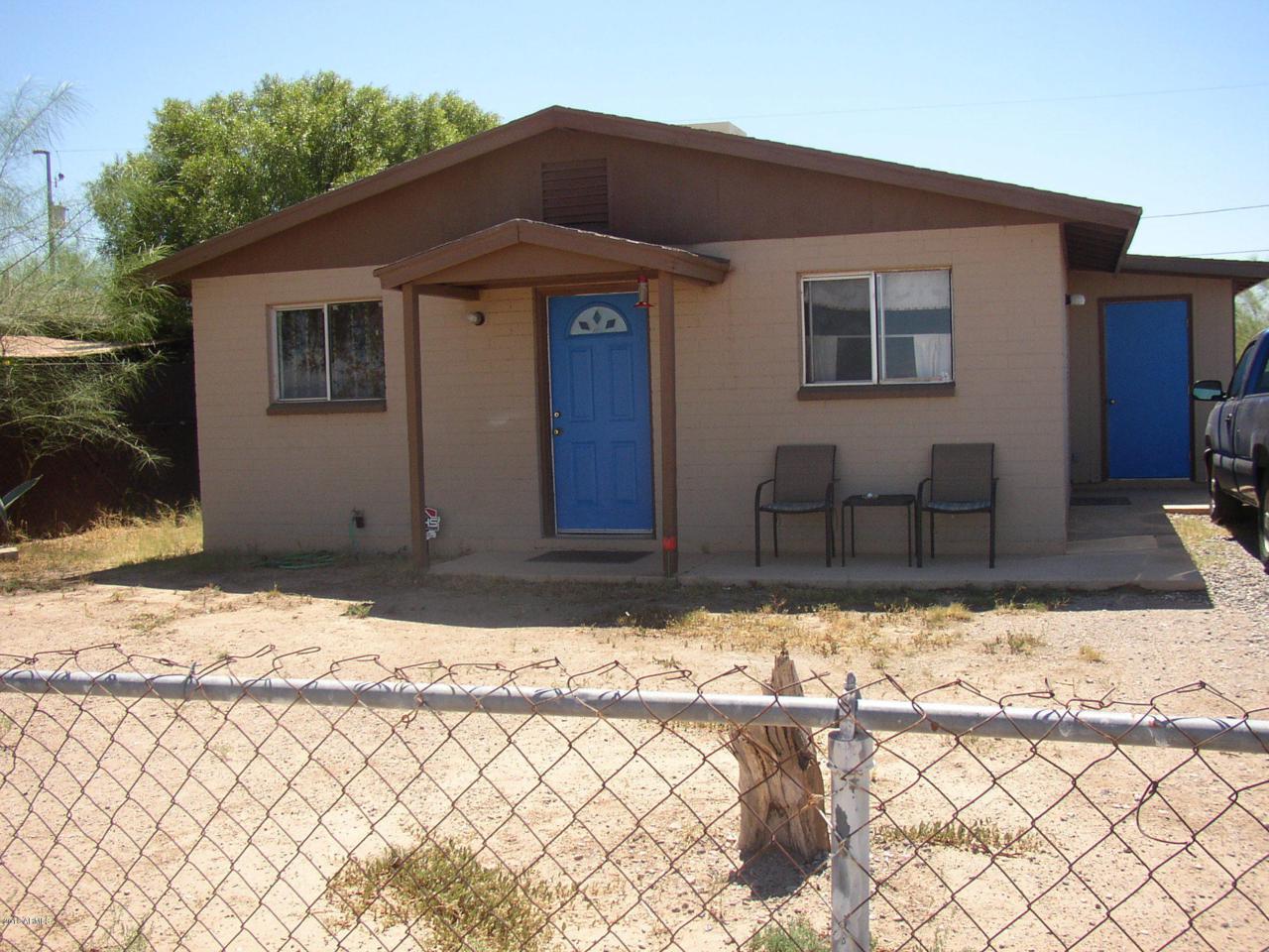 327 Cameron Boulevard - Photo 1