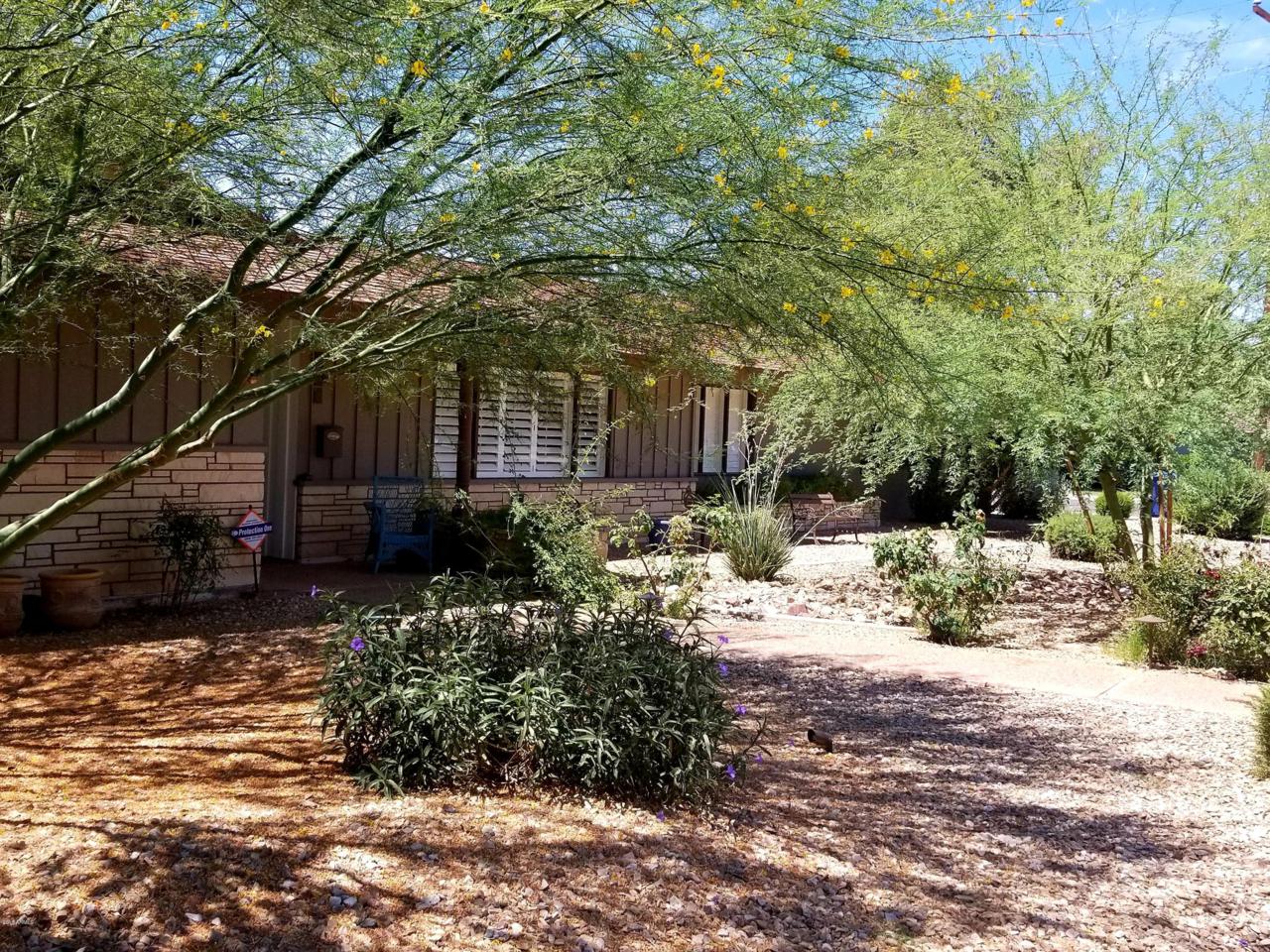 405 Bishop Drive - Photo 1