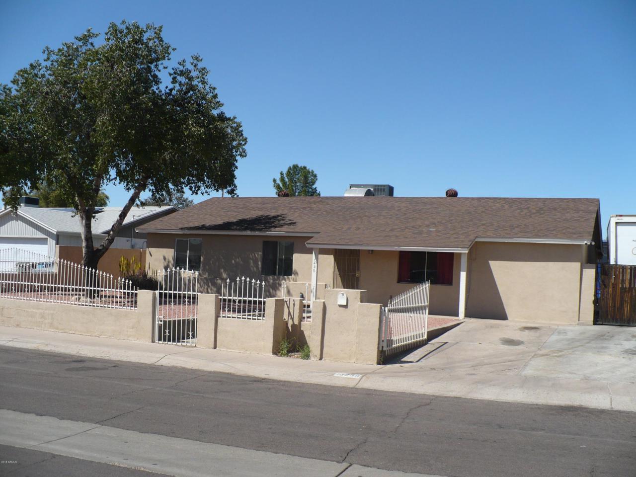 13236 37th Place - Photo 1
