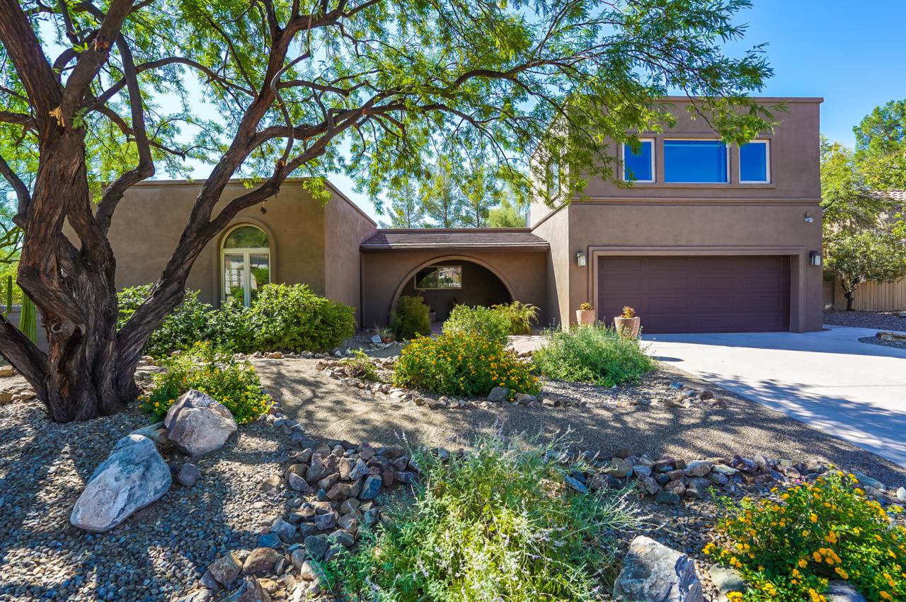 15811 Richwood Avenue - Photo 1