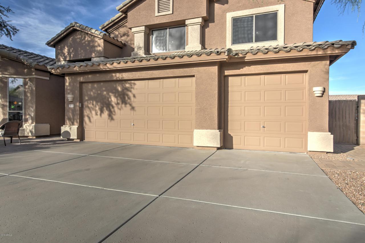 2422 Travis - Photo 1