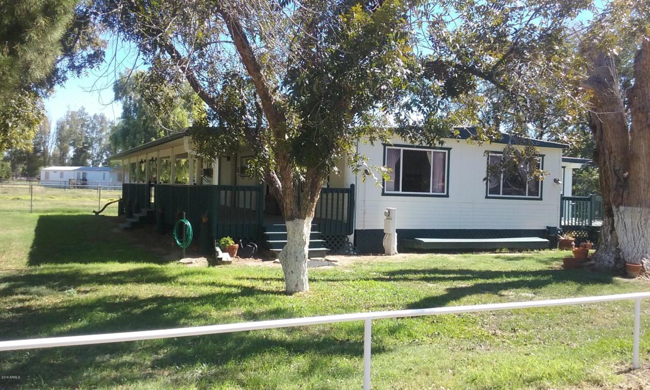 145 Marilyn Way - Photo 1