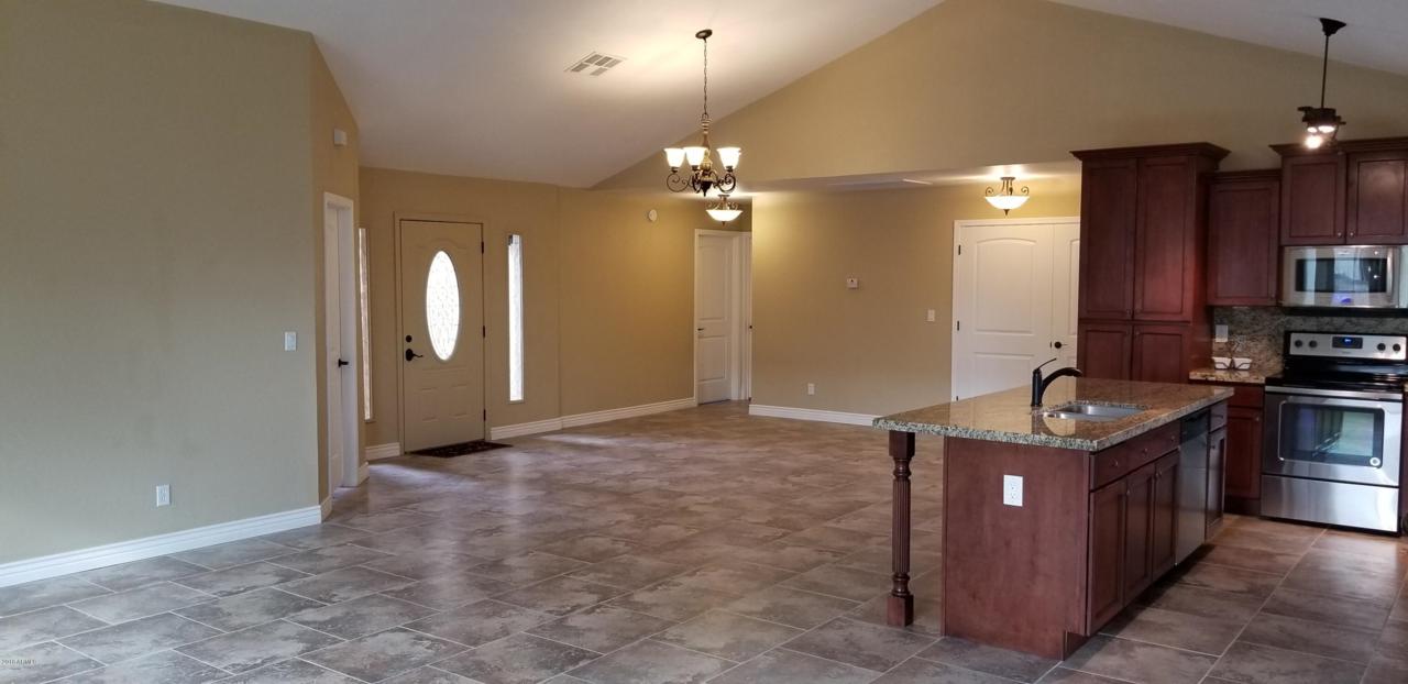 11915 79TH Avenue - Photo 1