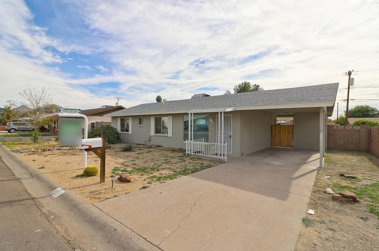 401 El Camino Drive - Photo 1