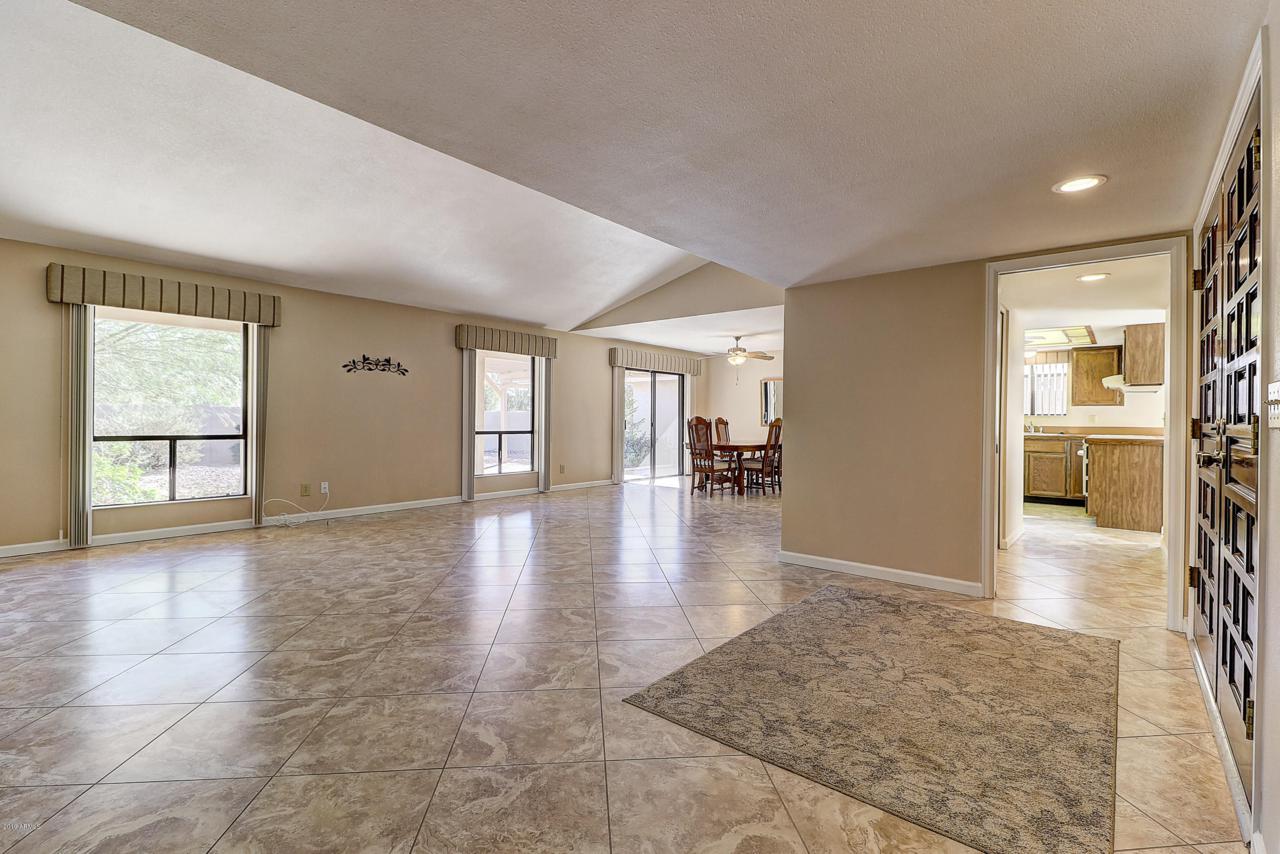 26033 Foxglenn Drive - Photo 1