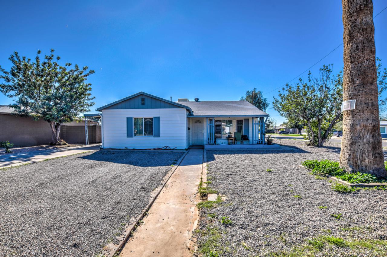 1821 Earll Drive - Photo 1