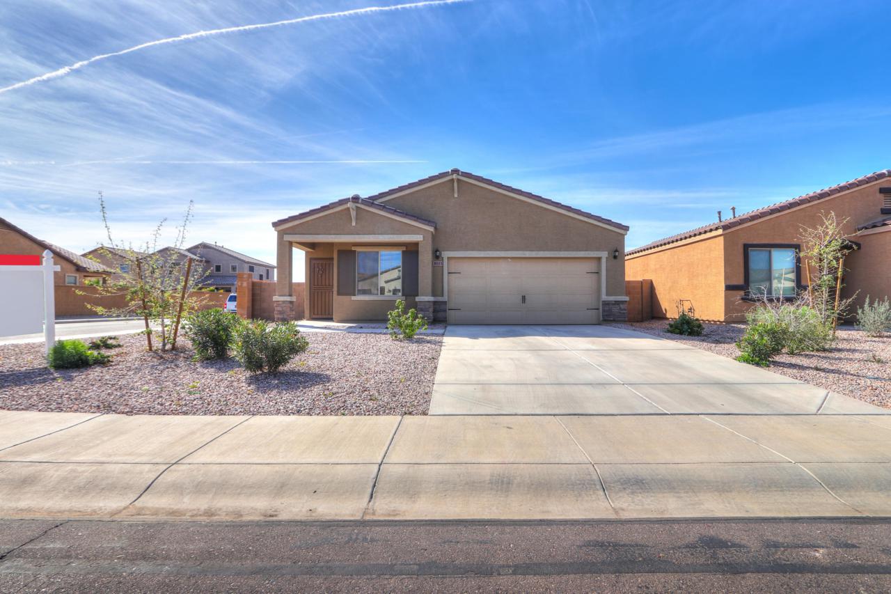 38113 La Paz Street - Photo 1