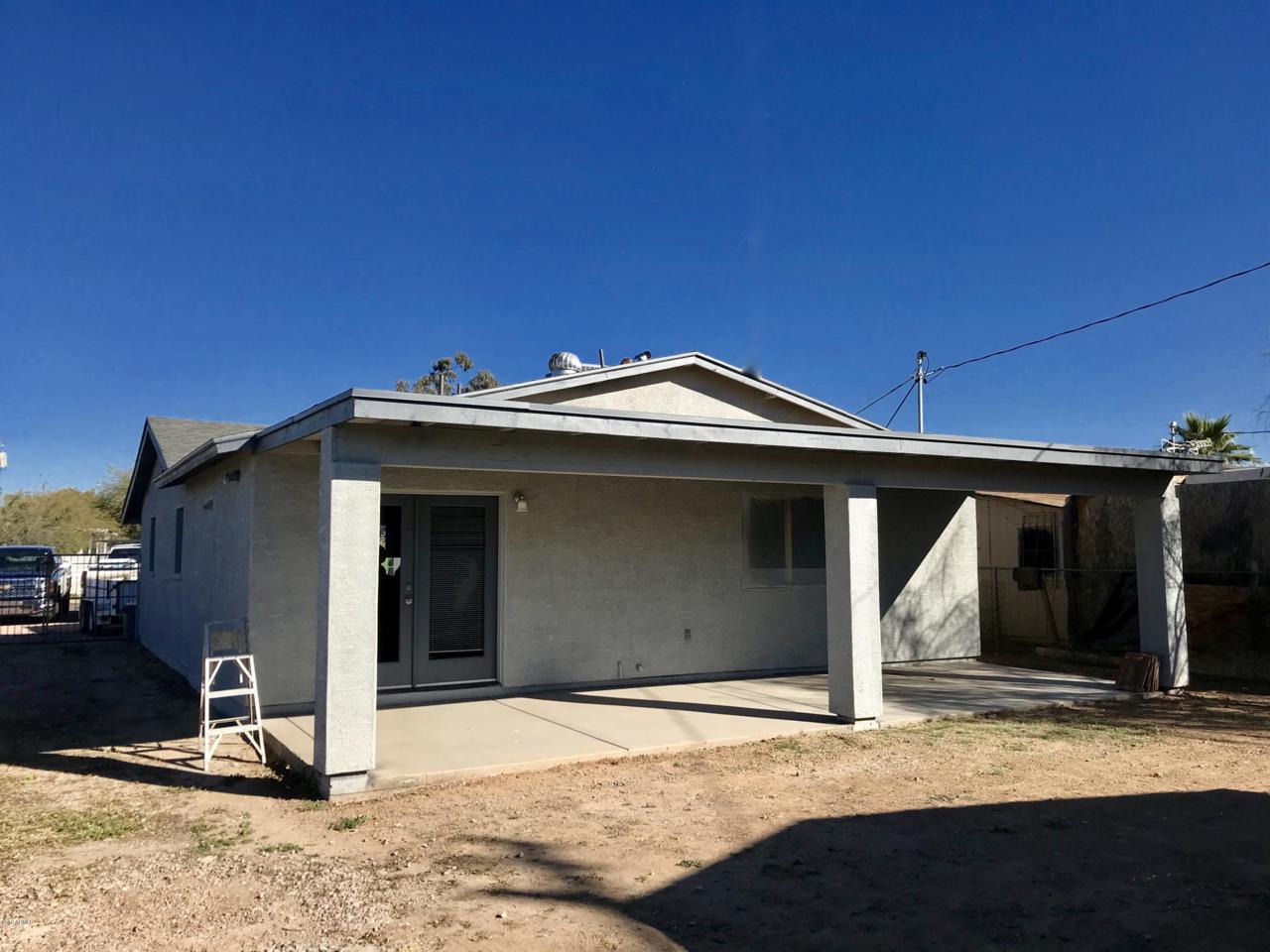 2413 Yuma Street - Photo 1