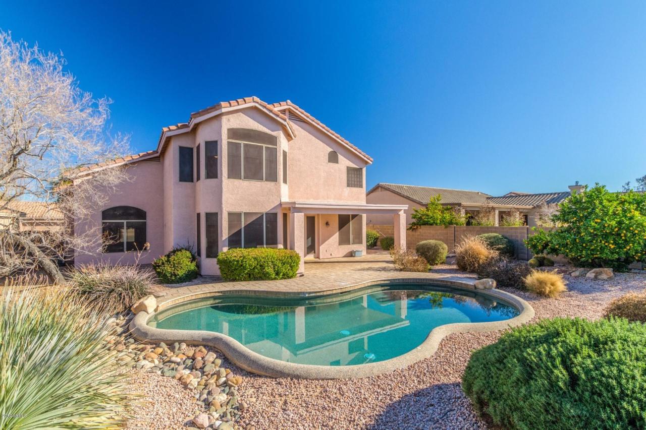 4633 Robin Lane - Photo 1