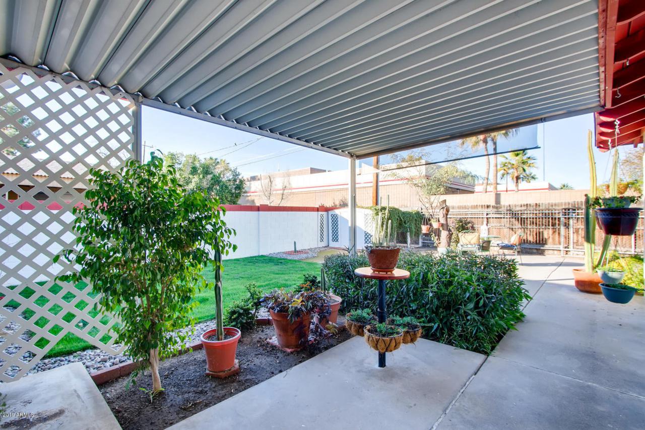 8306 8TH Street - Photo 1