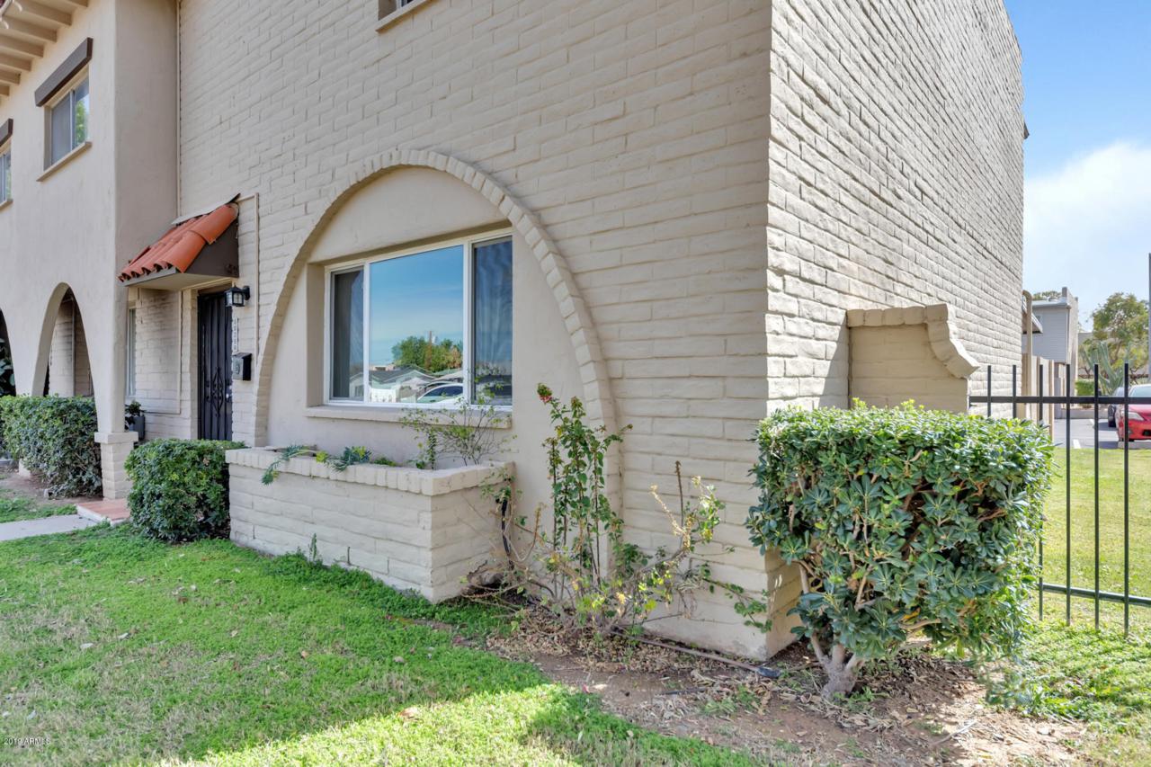 6829 Osborn Road - Photo 1