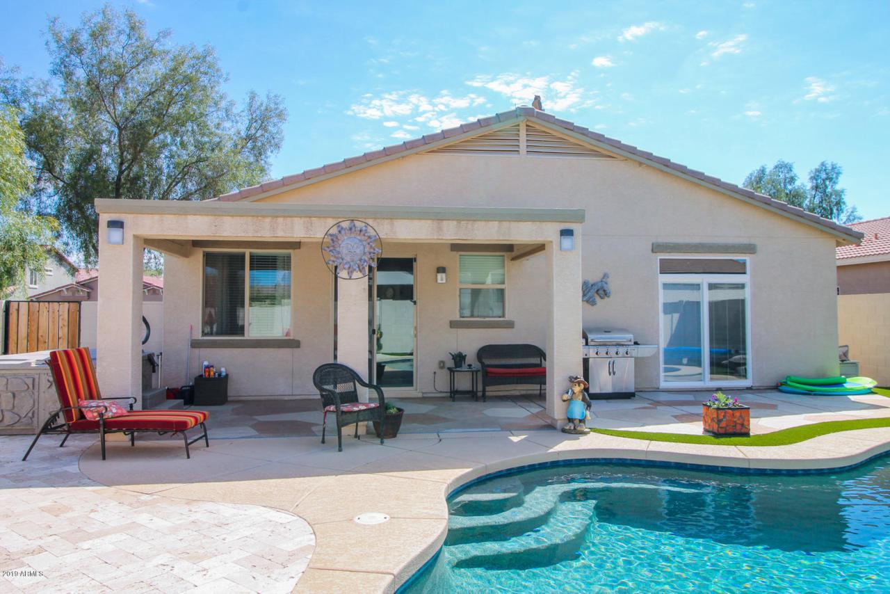 196 Gold Dust Way - Photo 1