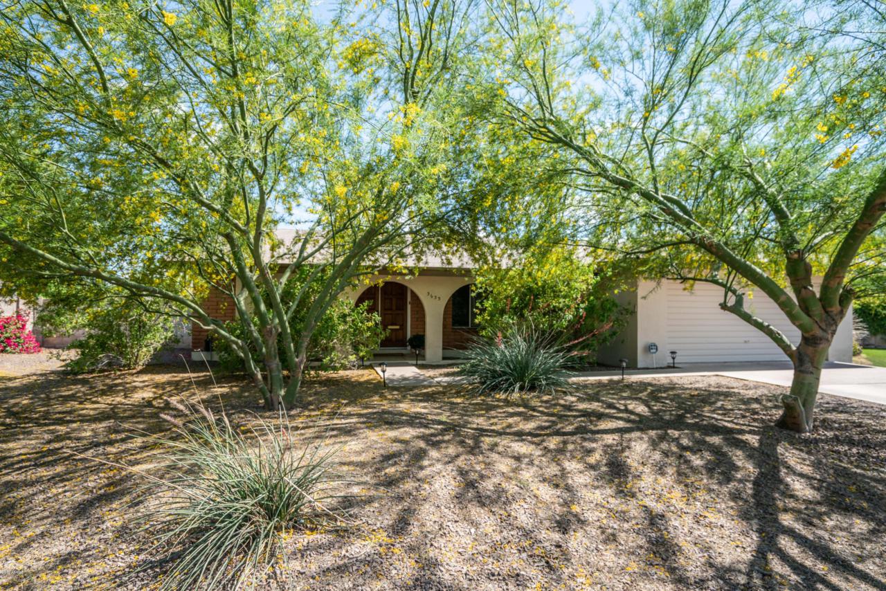 3633 Hazelton Lane - Photo 1