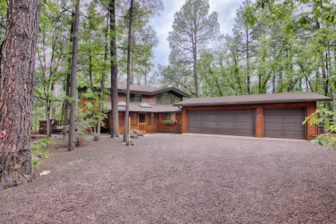3332 White Oak Drive - Photo 1