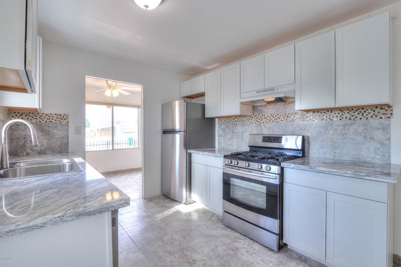 9615 Aspen Circle - Photo 1