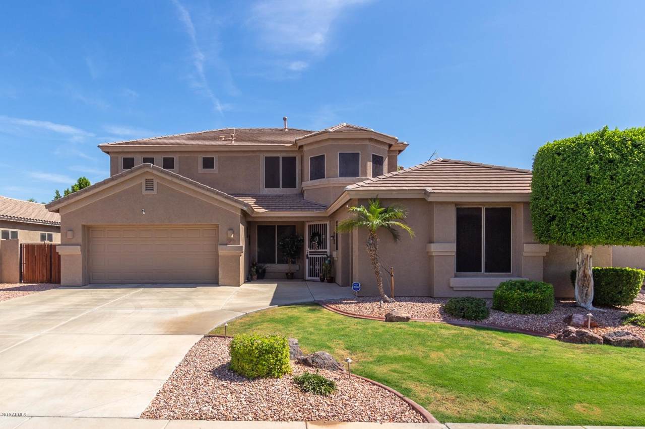 25223 42 Drive - Photo 1