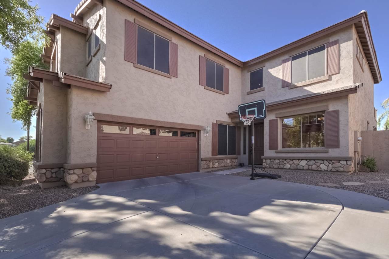 4564 Maverick Court - Photo 1