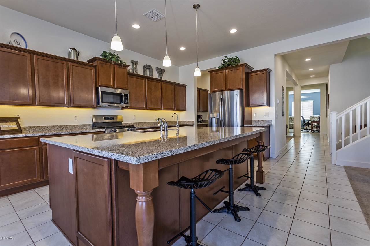 16311 2ND Avenue - Photo 1