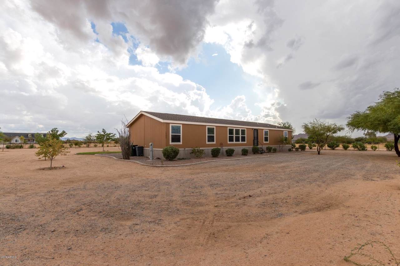 20435 Ray Road - Photo 1