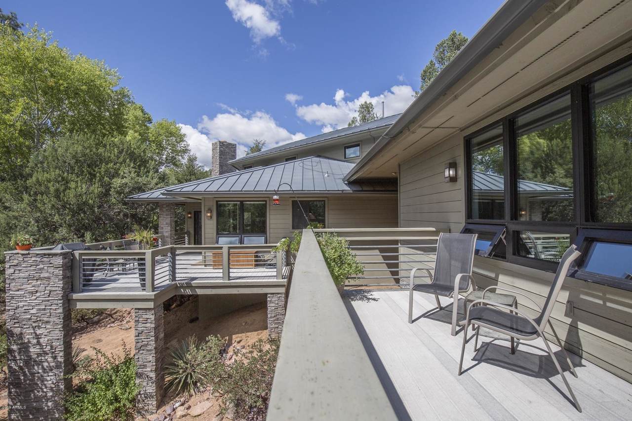 2902 Rim Club Drive - Photo 1