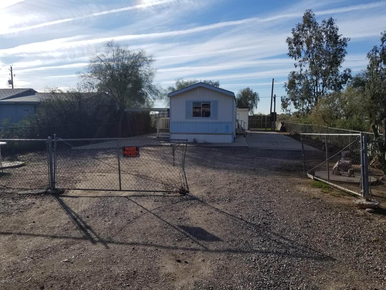 45373 Hathaway Avenue - Photo 1