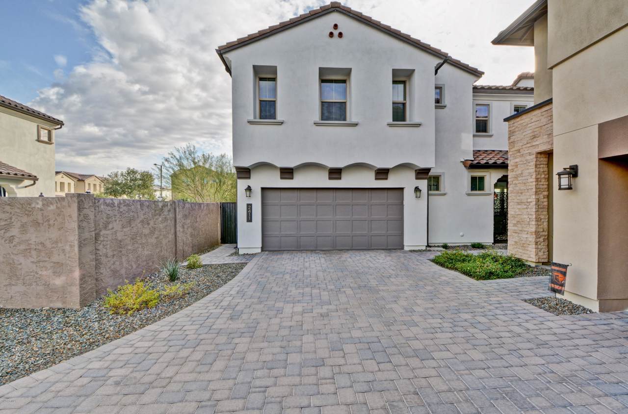 2411 Gloria Lane - Photo 1