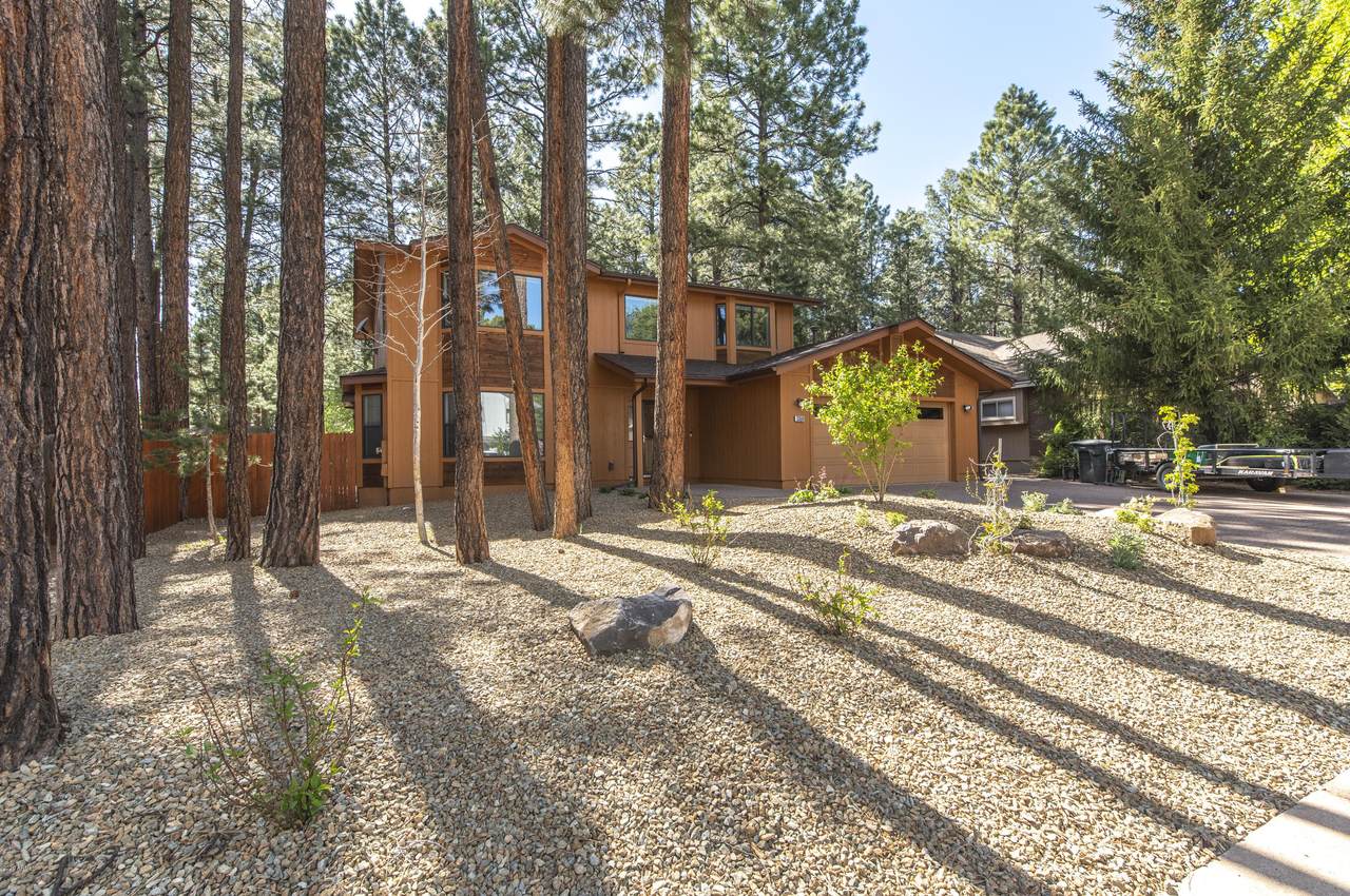 3359 Hillary Way - Photo 1 3359 Hillary Way - Photo 1
