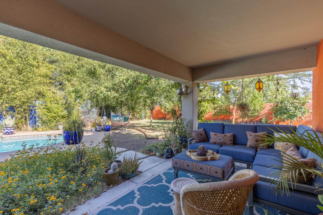 5645 12 Avenue - Photo 1