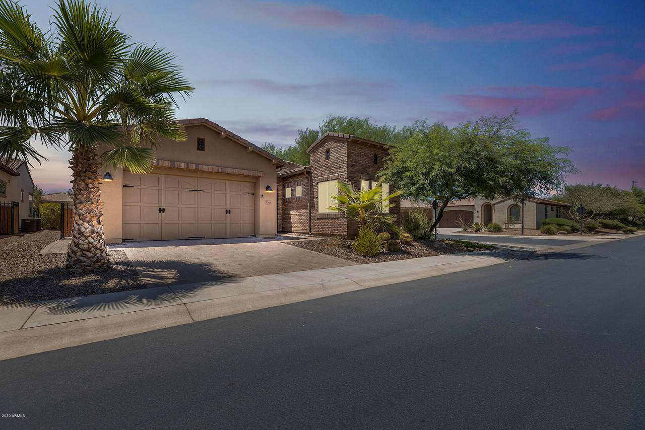 37328 Solstice Avenue - Photo 1