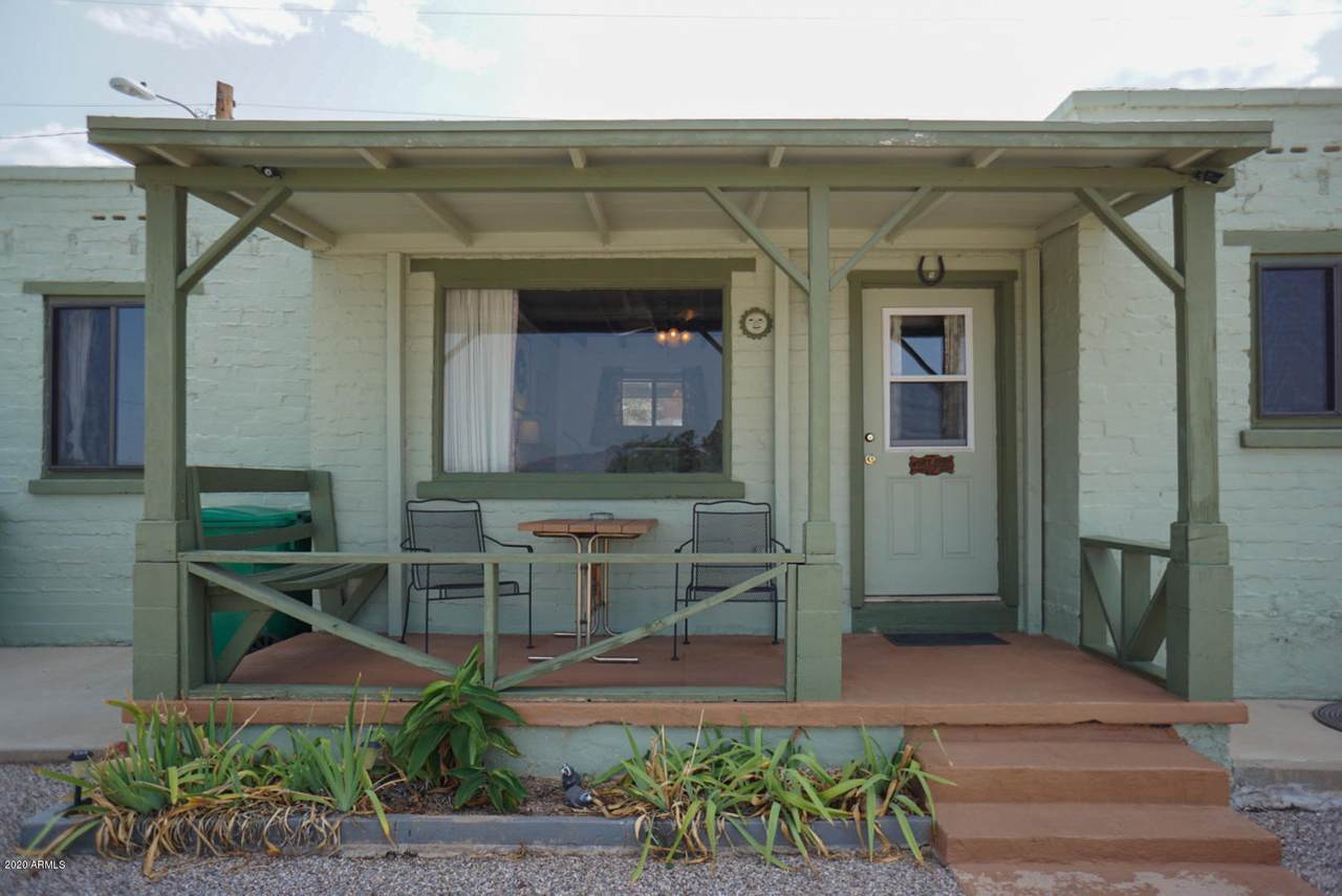 227 4TH Street - Photo 1